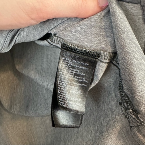 The North Face | Gray Button Down Tunic Length Shirt Athletic Material Large - Picture 4 of 5